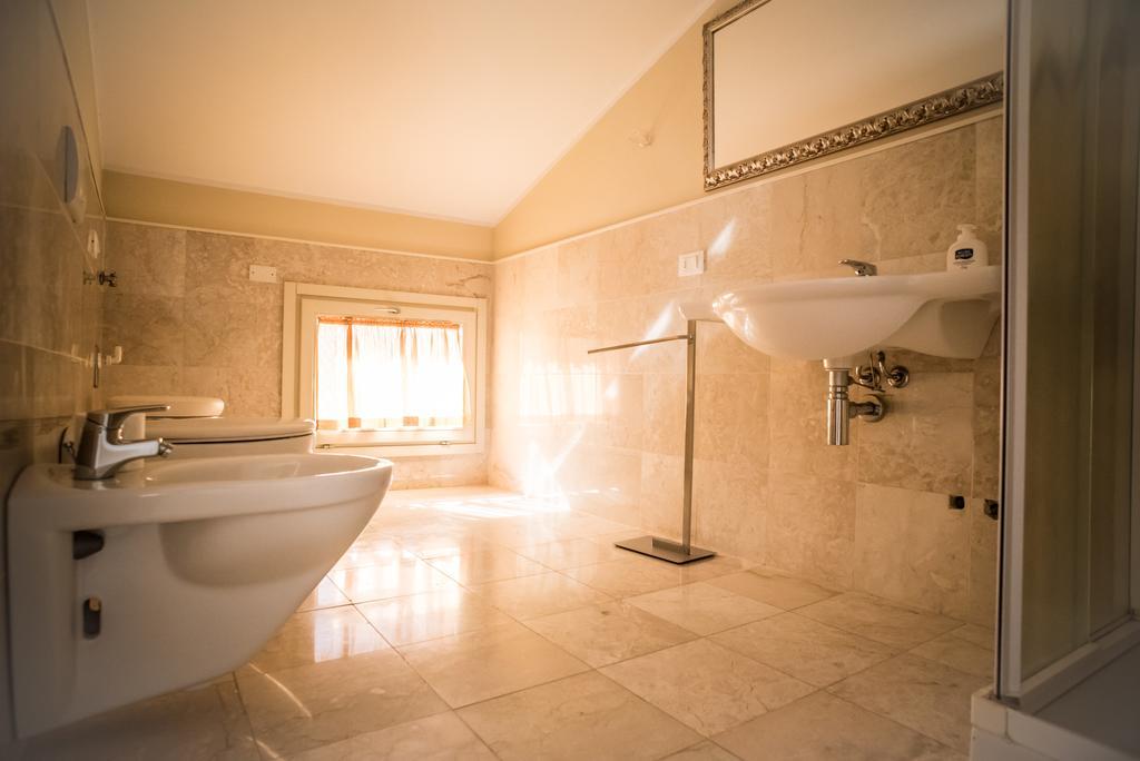 Dante Ravenna Apartments מראה חיצוני תמונה