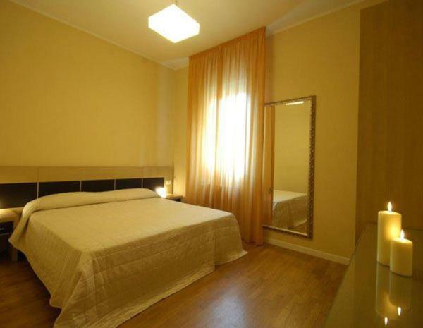 Dante Ravenna Apartments מראה חיצוני תמונה